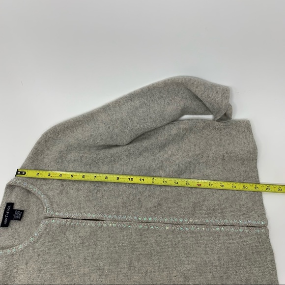 Ann Taylor Gray Iridescent Beaded Lambswool Angora Blend Preppy Cardigan Medium - Picture 14 of 15